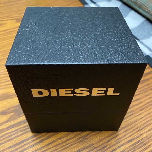 Diesel Watch DZ1906 - Picture 2 of 4